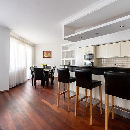 Bukowinska 12 Prywatne Mieszkanie 80M2 Z Dwiema Sypialniami I Balkonem 2X Bezplatne Miejsca Parkingowe Samodzielne Zameldowanie! Private Garage! Self Check-In System! Warszawa Zewnętrze zdjęcie