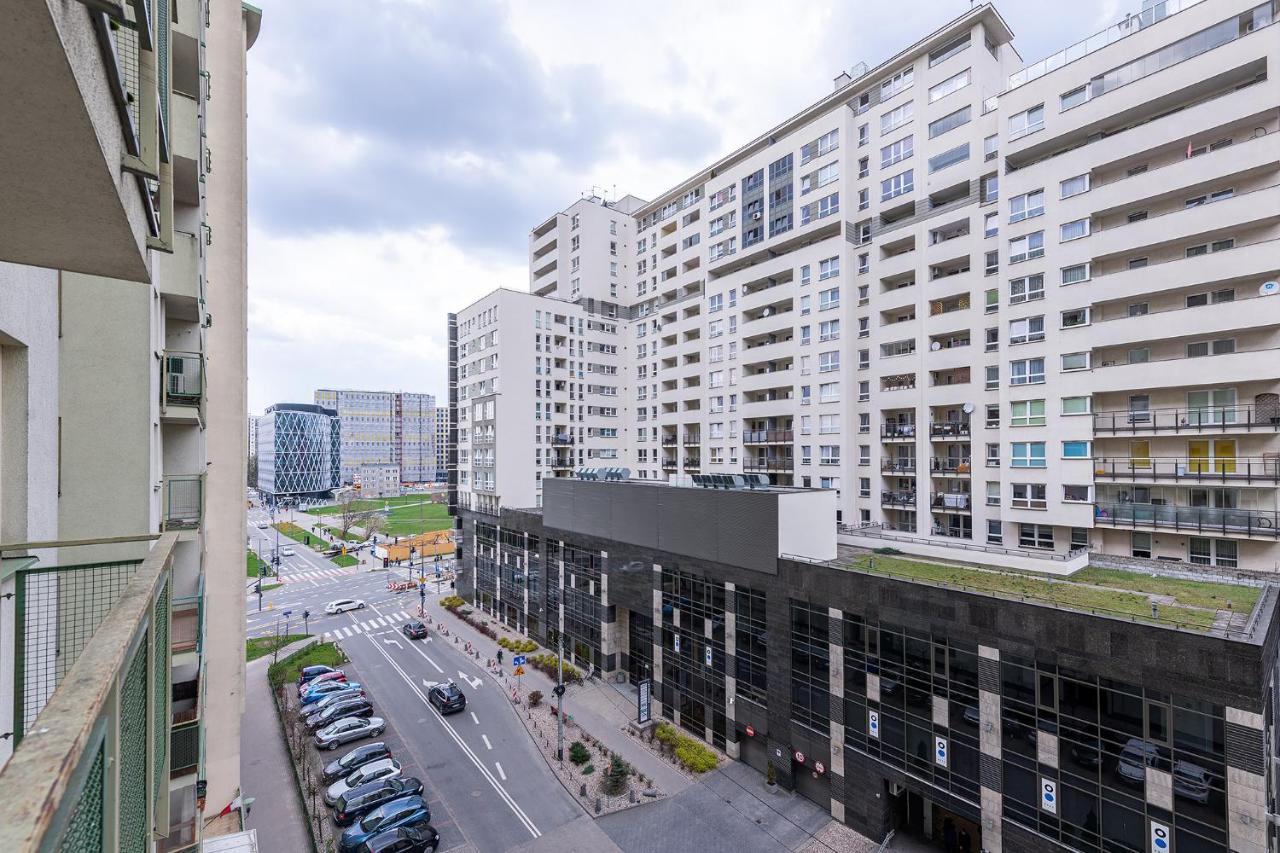 Bukowinska 12 Prywatne Mieszkanie 80M2 Z Dwiema Sypialniami I Balkonem 2X Bezplatne Miejsca Parkingowe Samodzielne Zameldowanie! Private Garage! Self Check-In System! Warszawa Zewnętrze zdjęcie